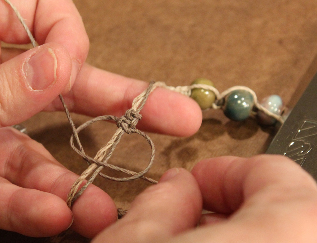 How To Make A Tightening And Loosening Knot