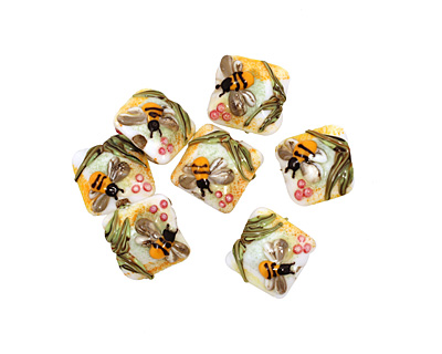 Grace Lampwork Bumble Bee Garden Pillow 15mm