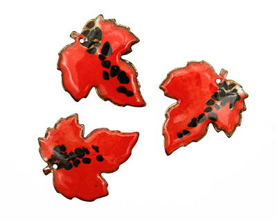 C-Koop Enameled Metal Rustic Red Large Maple Leaf 40x46mm