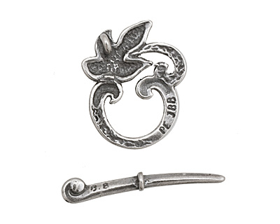 Antique Silver (plated) Ivy Leaf Toggle Clasp 22x19mm, 29mm bar