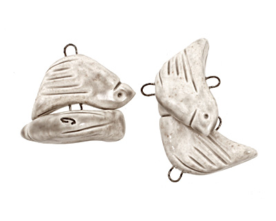 Earthenwood Studio Ceramic Pale Flesh Bird Link 30x22mm