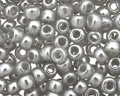 TOHO Ceylon Smoke Round 8/0 Seed Bead