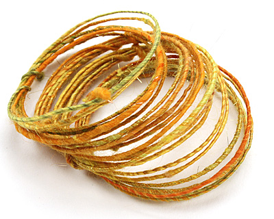 Saffron WoolyWire 24 gauge, 3 feet