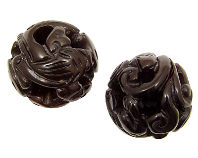 Soocho Jade Hollow Carved Round with Vines & Swirls 30mm