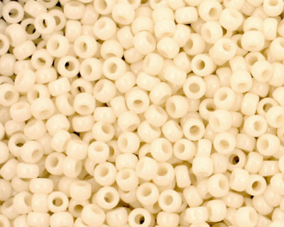 TOHO Opaque Light Beige Round 15/0 Seed Bead