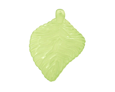 Lucite Apple Green Ivy Leaf 30x53mm