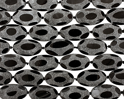 Black Onyx Matte with Polished Spots Flat Oval 35x20mm