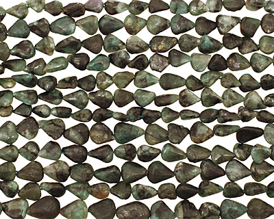 Emerald Rough Triangular Tumbled Nugget 7-11x6-8mm