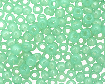 TOHO Milky Kiwi Round 11/0 Seed Bead