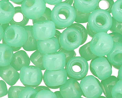 TOHO Ceylon Jade Round 6/0 Seed Bead