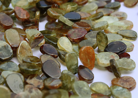 Green Garnet Flat Teardrop 8-10x12-13mm