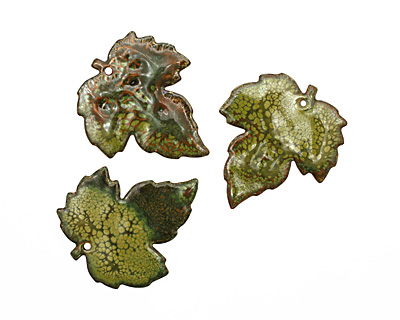 C-Koop Enameled Metal Fern Green Large Maple Leaf 40x46mm