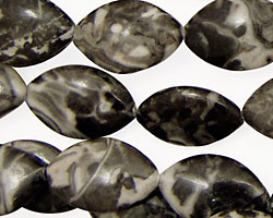 Black Tree Agate Horse Eye 19x12mm