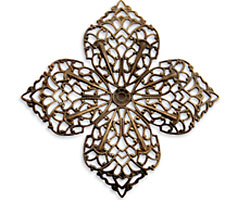 Vintaj Natural Brass Clover Petal Filigree 59mm