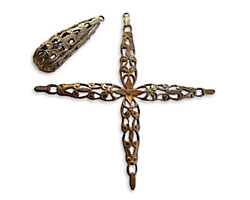 Vintaj Natural Brass Full Filigree Droplet 9x27mm