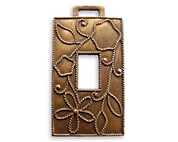 Vintaj Natural Brass Rustic Daisy Window 19x36mm