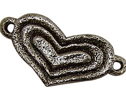 Green Girl Pewter Heart Centerpiece 52x25mm