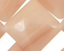 Peach Jade (nat.) Diamond 30mm