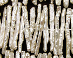Pearly White Biwa Stick Center-Drilled 25-30mm