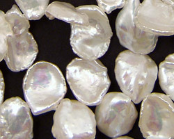 Pearly White Keishi Petal Pearl 10-12x12-15mm 