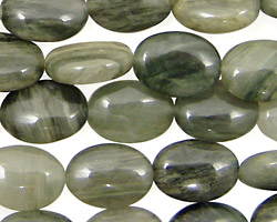 Green Line Quartz Flat Oval 14x10mm