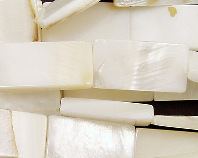 White Fresh Water Shell Thin Pillow 19-21x10-11mm