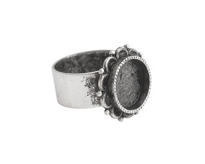 Nunn Design Antique Silver (plated) Small Ornate Circle Bezel Adjustable Ring 20mm