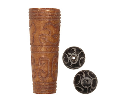 Soocho Jade Carved Trumpet 51x18mm, 15mm round