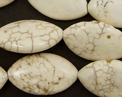 Magnesite Horse Eye 28x16mm