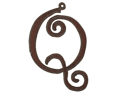 The Lipstick Ranch Rusted Iron Letter Q Pendant 40x64mm