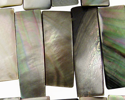 Black Shell Rectangle Drops 9-11x27-35mm