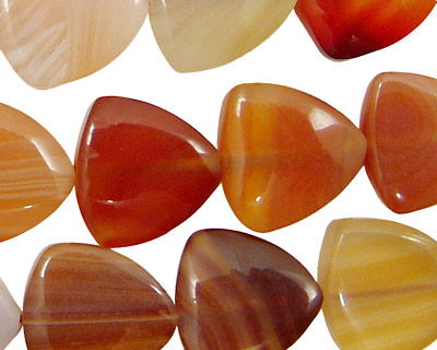 Carnelian (natural) Triangle 15mm