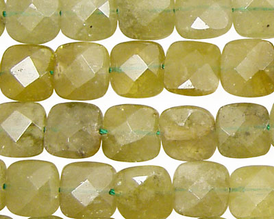 Green Garnet Faceted Square 10mm