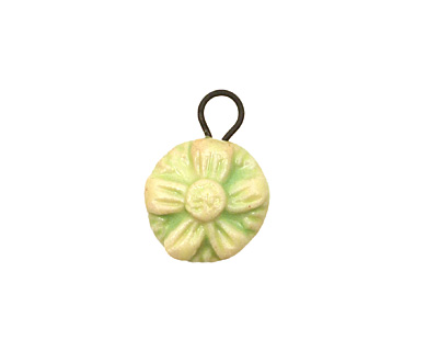 Gaea Ceramic Spring Green Daisy Charm 15x20mm